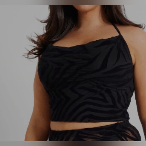 Zebra Print Cowl Neck Top - Picture 3 of 3